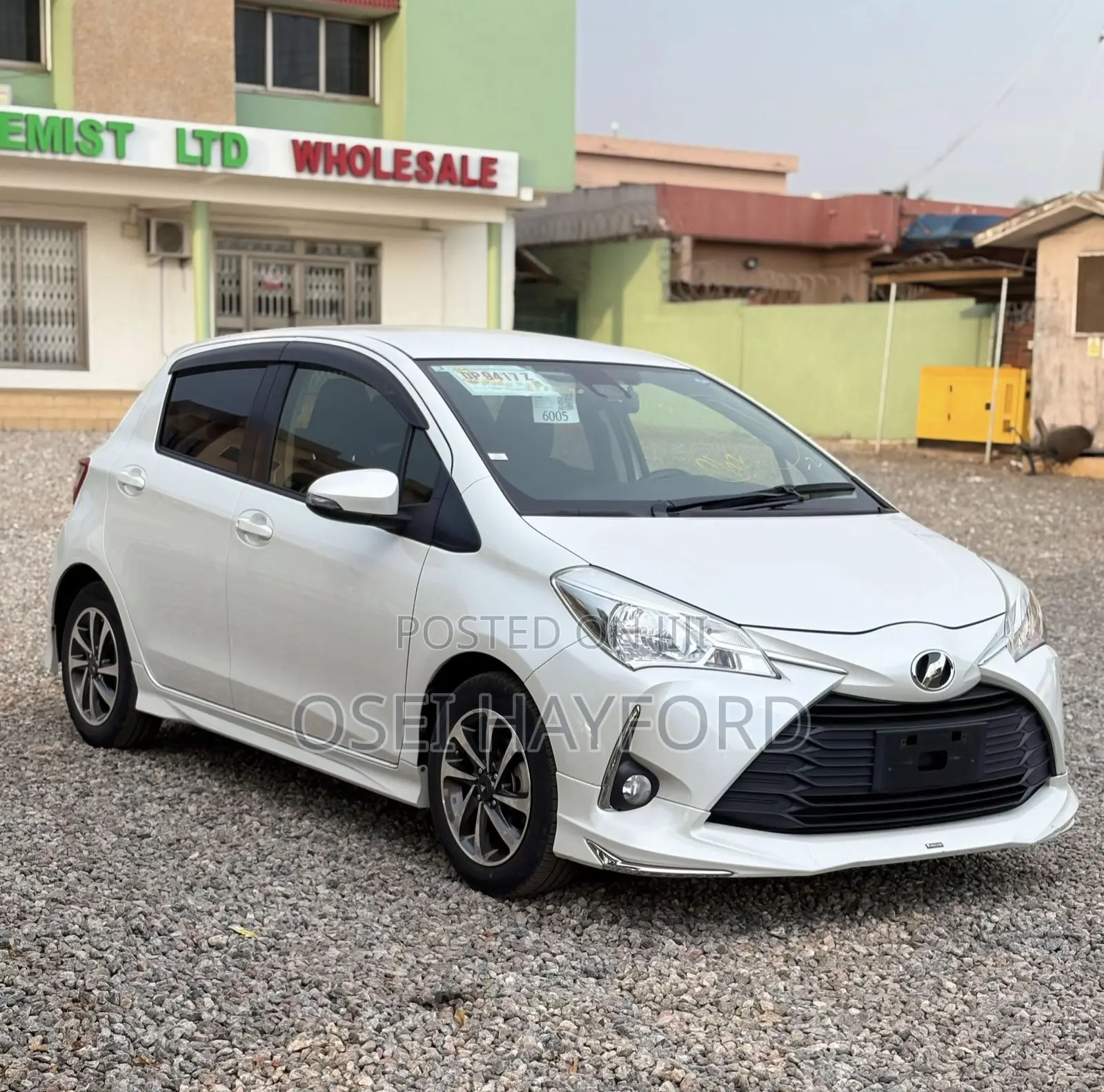Toyota Vitz 2017 White