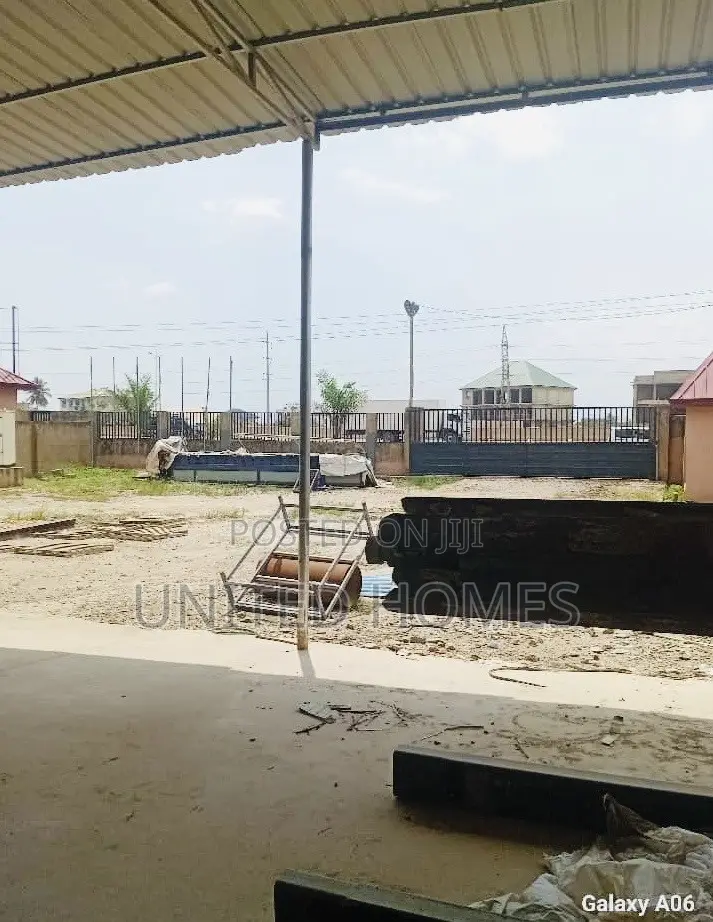 Warehouse and Show Room for Sale on Accra Nsawam High Way