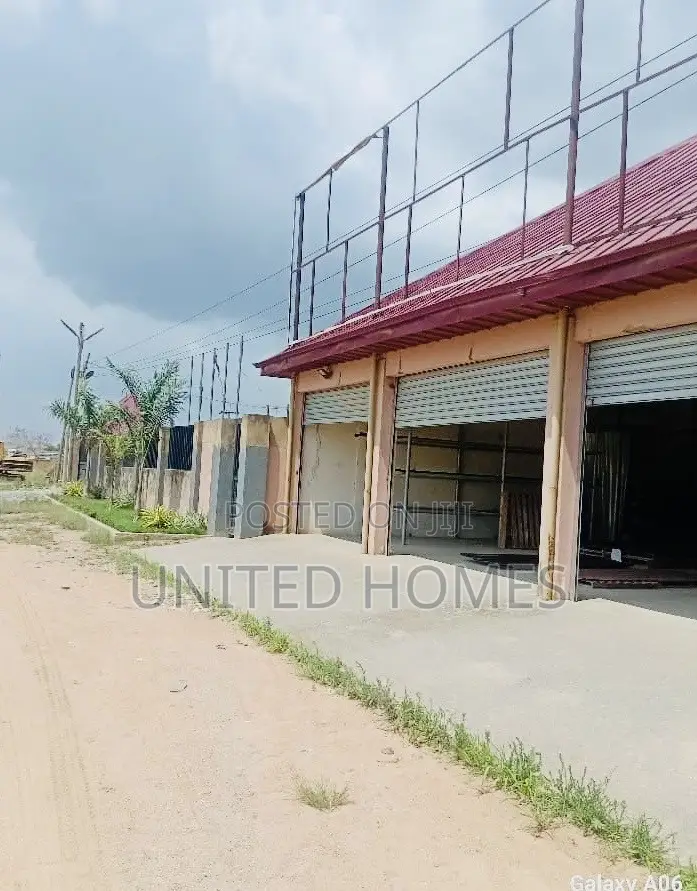 Warehouse and Show Room for Sale on Accra Nsawam High Way