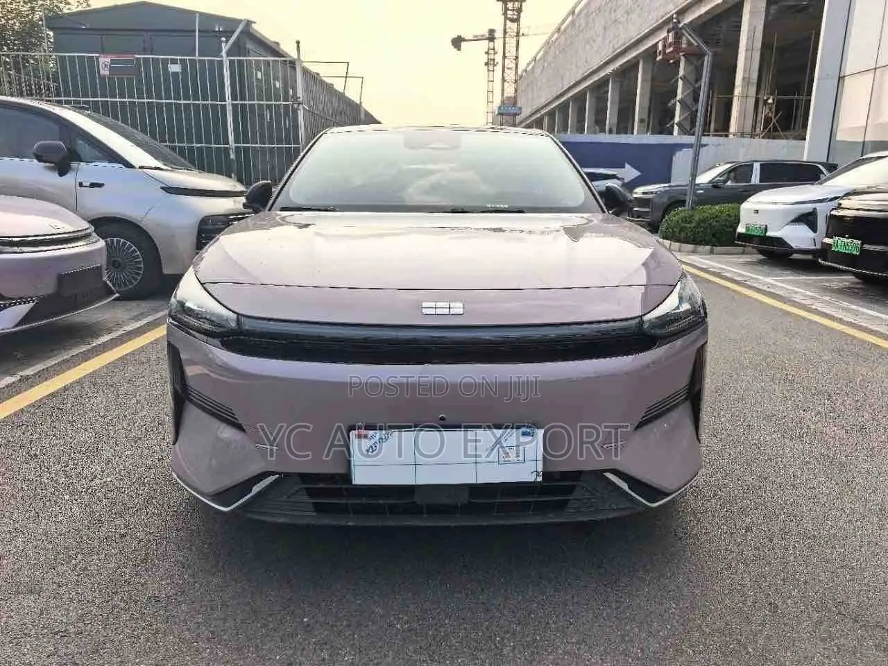 Geely Galaxy L6 1.5 Hybrid FWD 2024 Pink