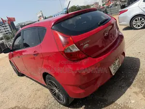 Hyundai Accent 2015 Red