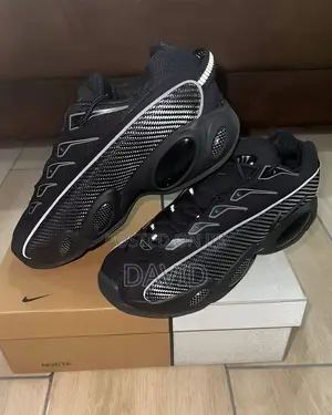 Nike Nocta