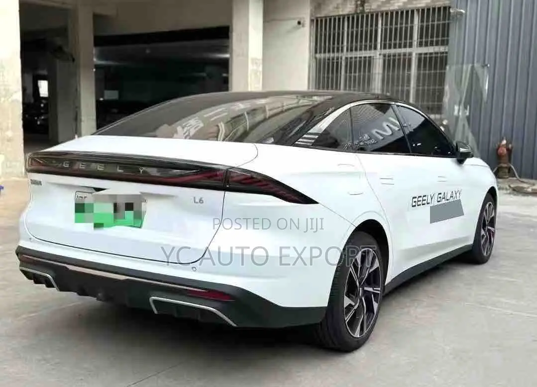 Geely Galaxy L6 1.5 Hybrid FWD 2024 Beige