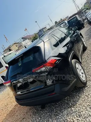 Toyota RAV4 2021 Black