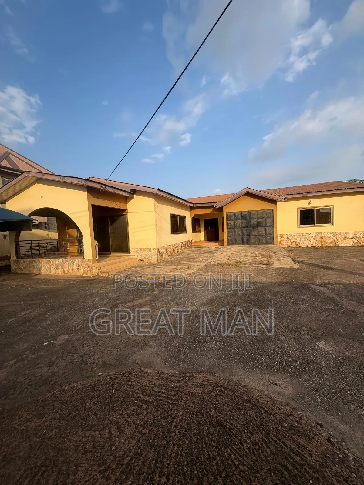3bdrm House in Zongo Junction for sale