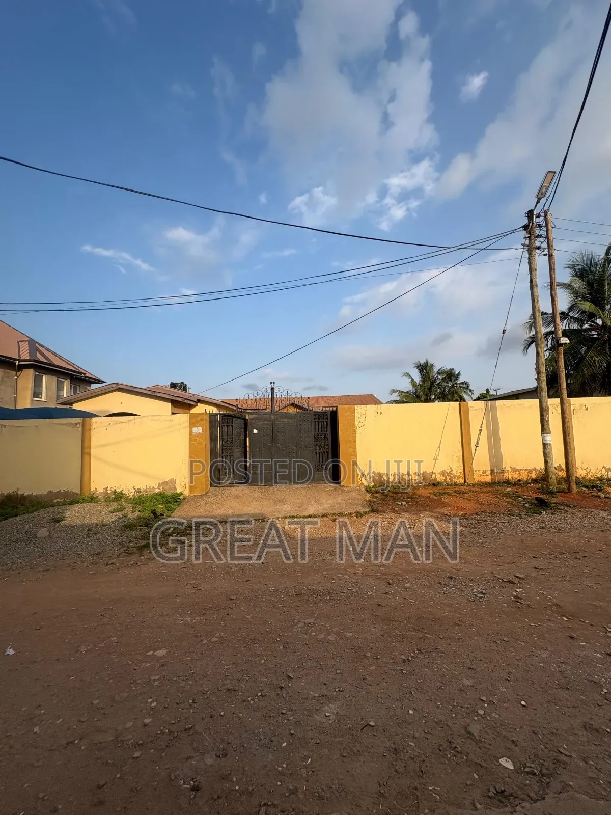 3bdrm House in Zongo Junction for sale