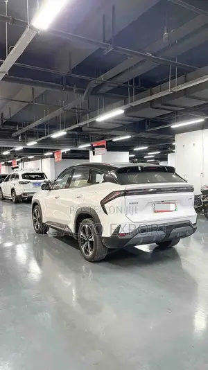 New Geely Galaxy L7 2026 Beige