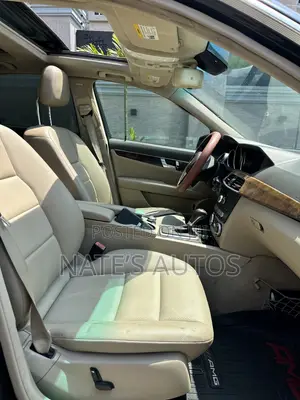 Mercedes-Benz C300 Luxury 4Matic Sedan AWD (3.5L 6cyl 7A) 2014 Blue