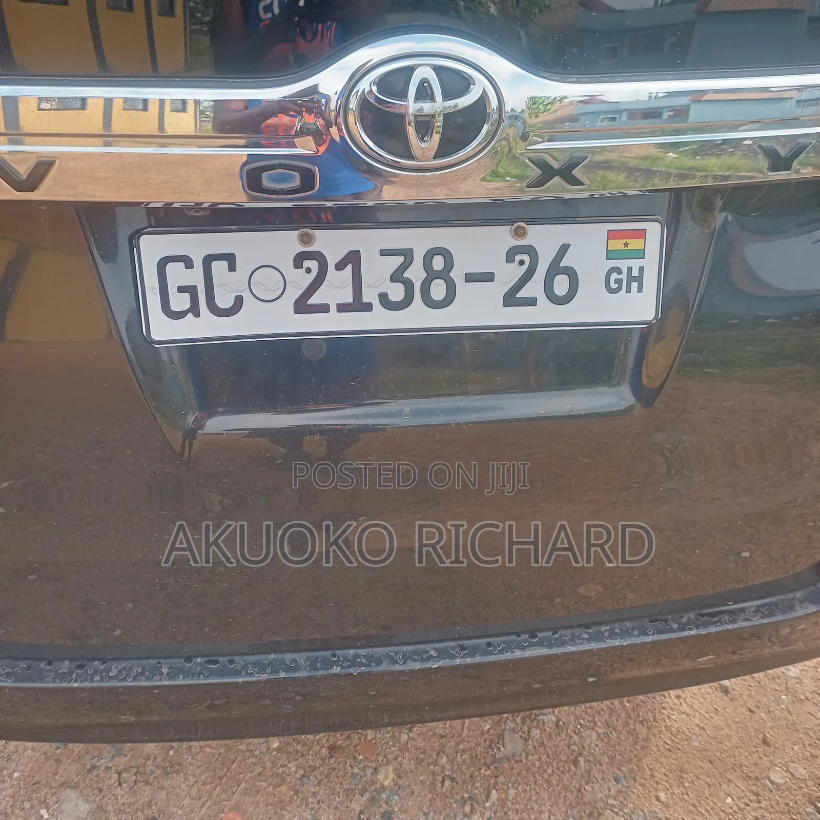 Toyota Voxy X 4WD 7-Seater 2015 Black