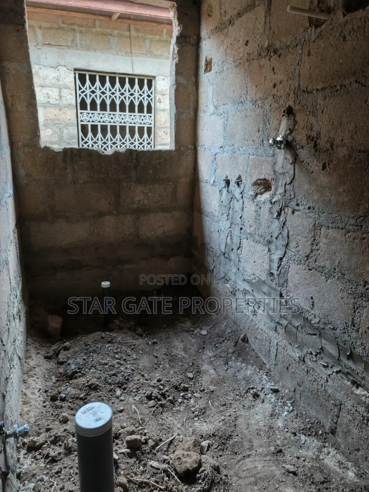 4bdrm House in Kumasi Metropolitan for sale
