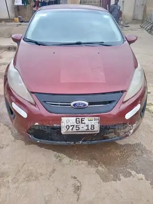 Ford Fiesta SE Hatchback 2012 Brown
