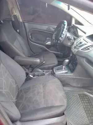 Ford Fiesta SE Hatchback 2012 Brown