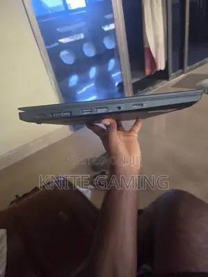 Laptop Lenovo ThinkPad P14s 24GB AMD Ryzen 7 SSD 256GB