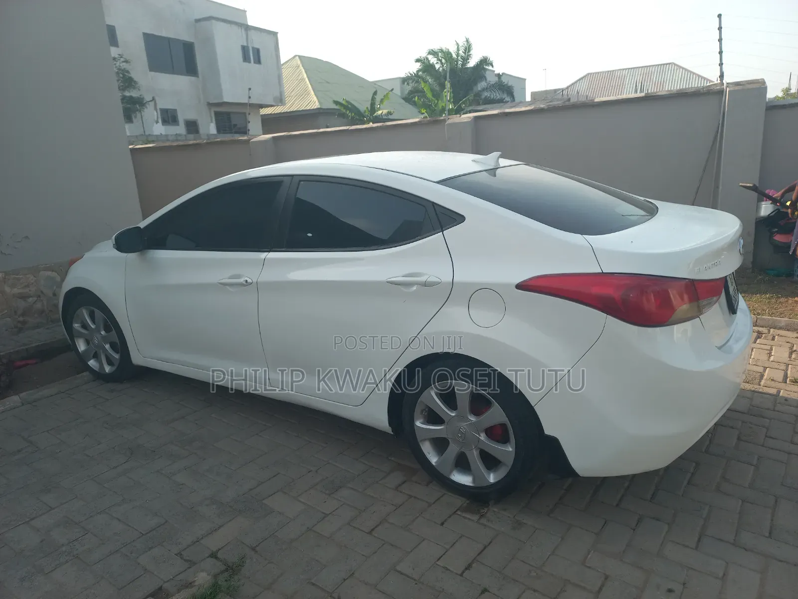 Hyundai Elantra 2013 White