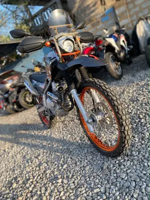 Yamaha 2022 Orange