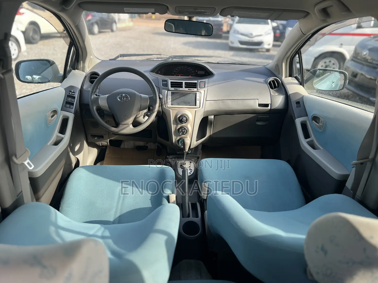 Toyota Vitz 1.3 FWD 3dr 2010 Blue