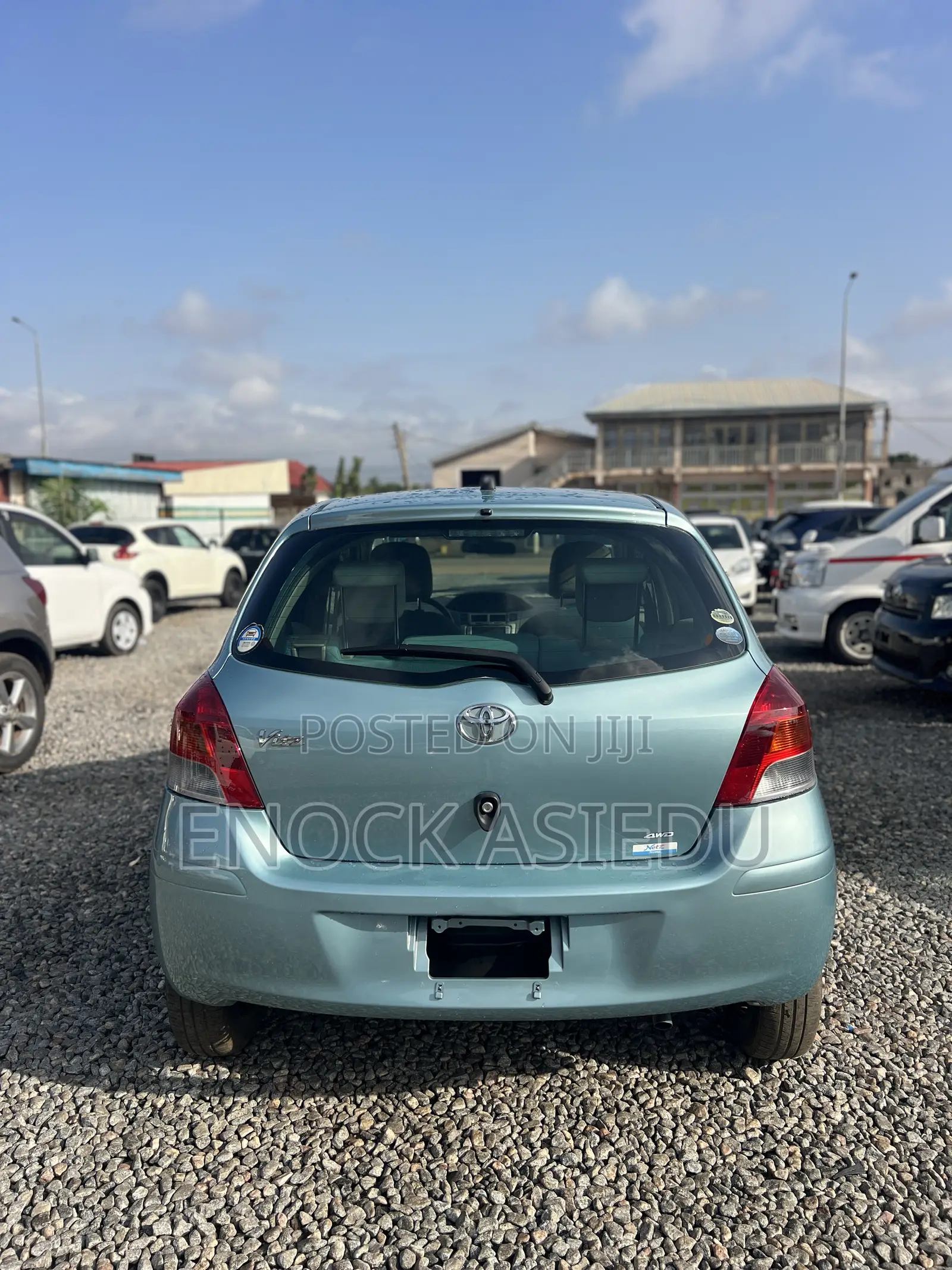 Toyota Vitz 1.3 FWD 3dr 2010 Blue