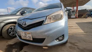 Toyota Vitz 1.3 FWD 3dr 2013