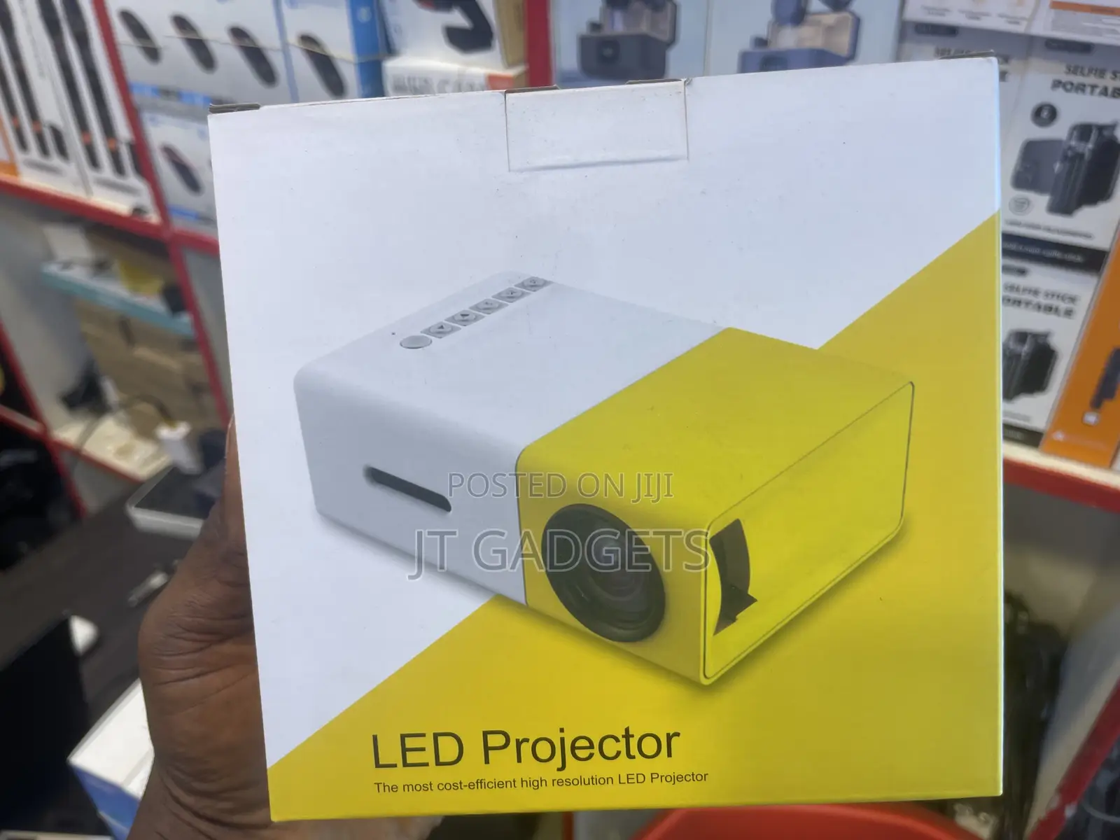 Mini LED Projector – Big Screen, Small Price!