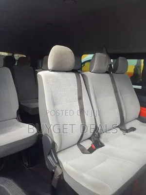 Toyota HiAce 2015 White