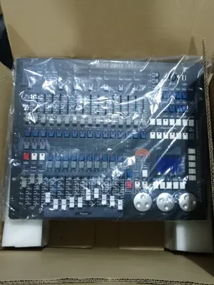 King Kong 1024 DMX Controller