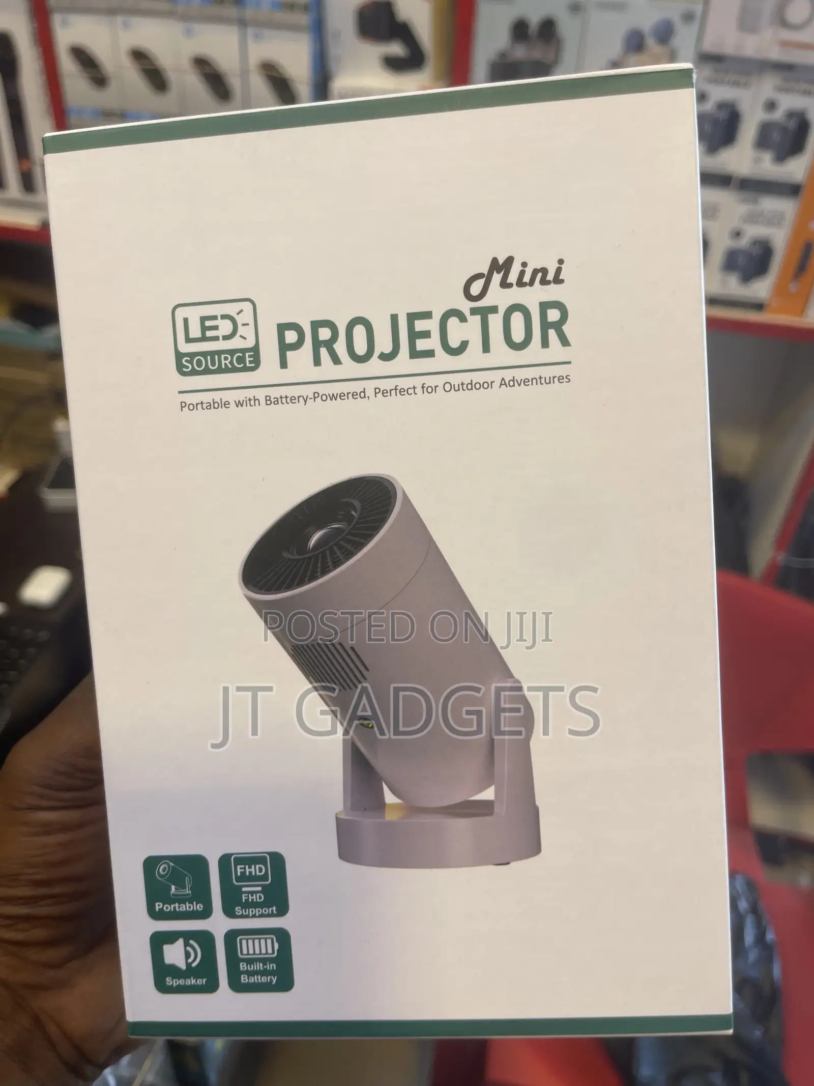 Portable Mini Projector –Cinema Anywhere! Built-in Battery and Speaker