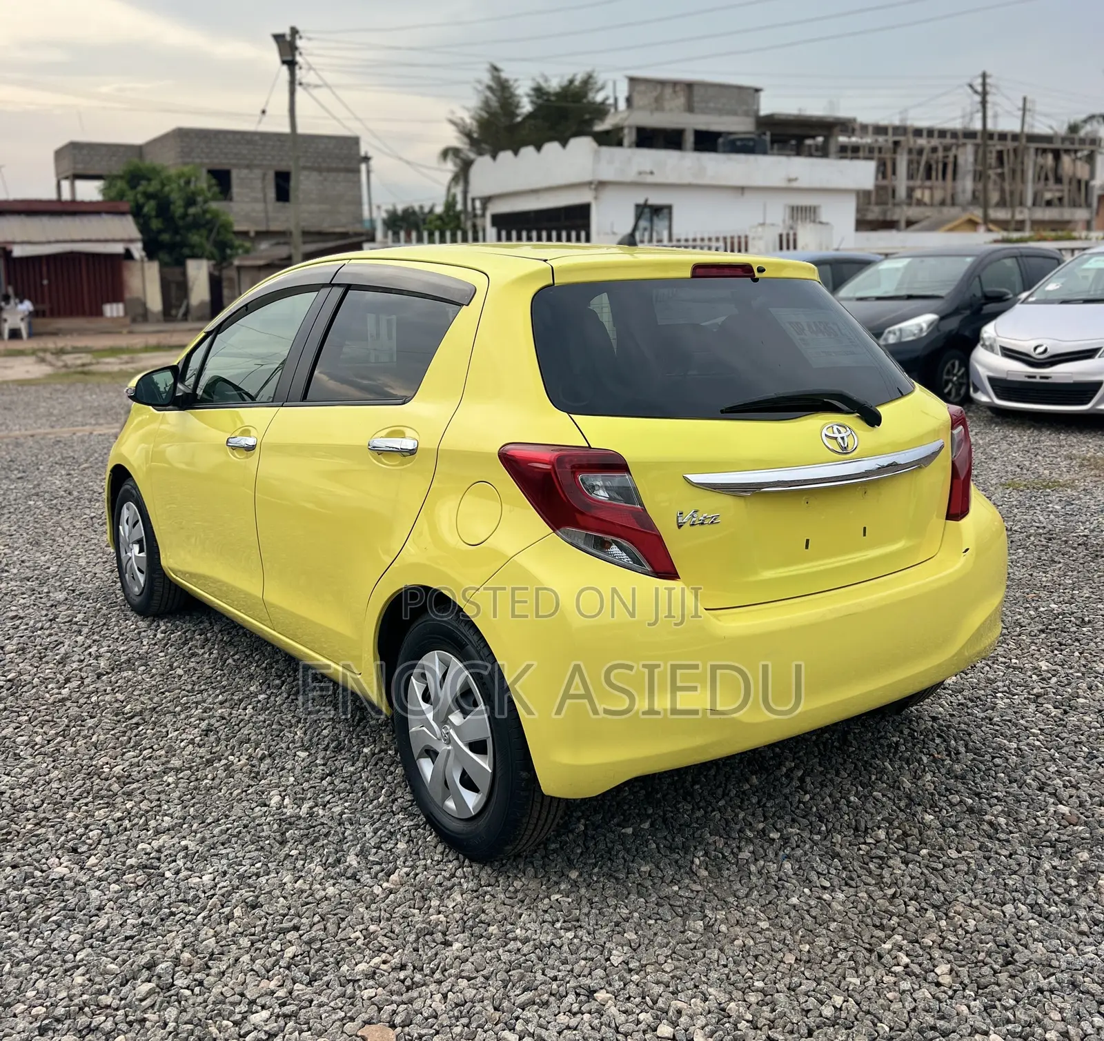 Toyota Vitz 1.3 AWD 3dr 2015 Yellow