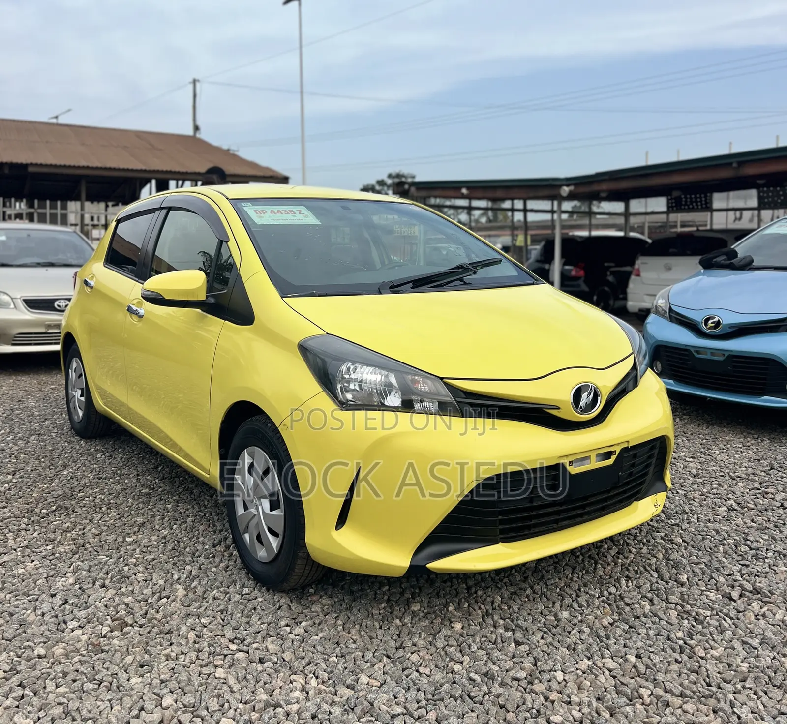 Toyota Vitz 1.3 AWD 3dr 2015 Yellow