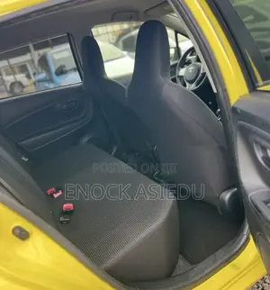 Toyota Vitz 1.3 AWD 3dr 2015 Yellow
