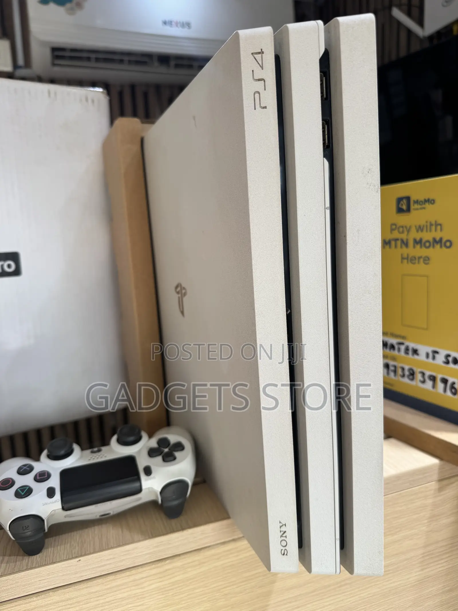 PS4 Pro 1TB (Used With Box)