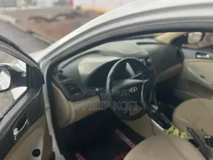 Hyundai Accent 2011 White