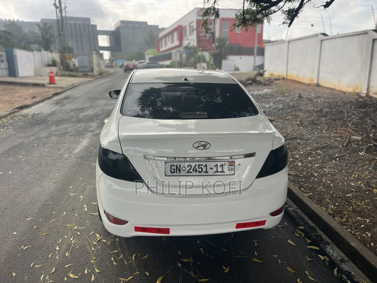 Hyundai Accent 2011 White