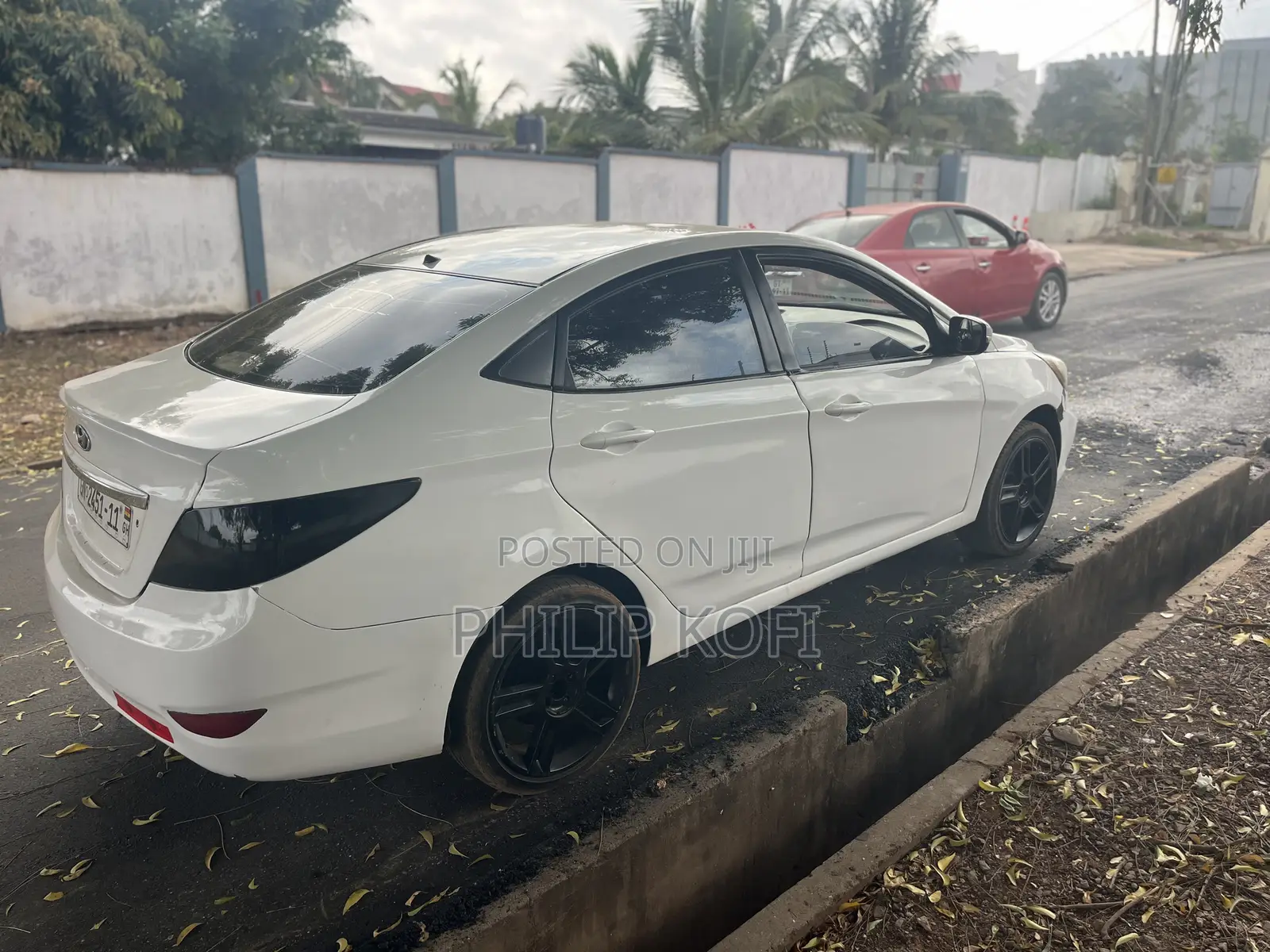 Hyundai Accent 2011 White