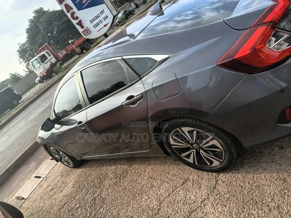 Honda Civic EX-L 4dr Sedan (1.5L 4cyl) 2016 Gray