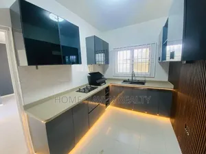 4bdrm Apartment in Pig Farm for rent