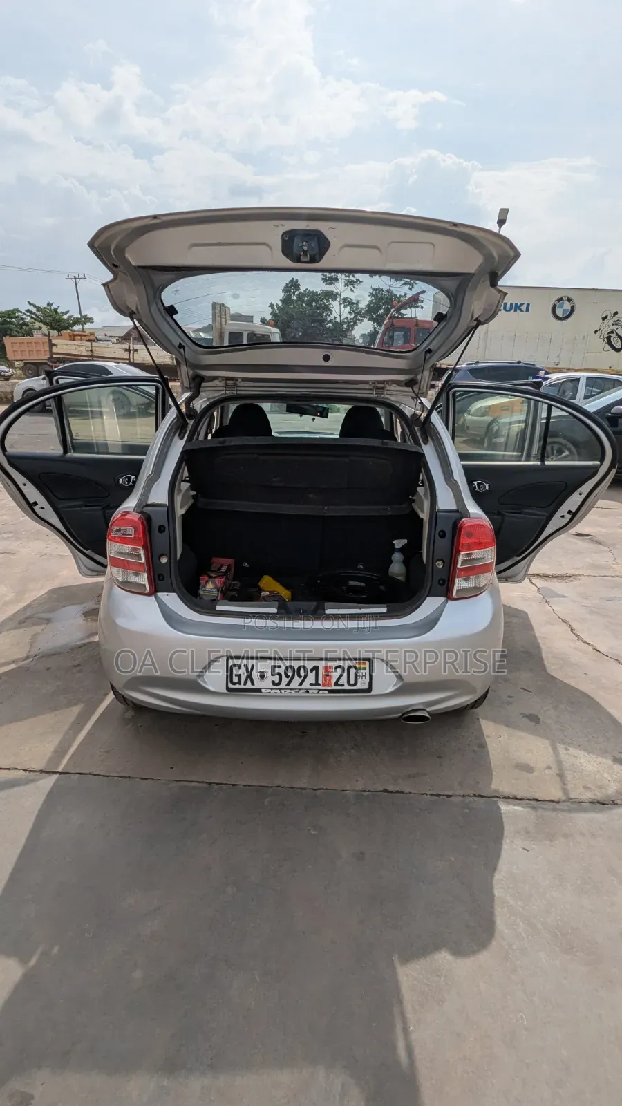 Nissan Micra 2015 Silver