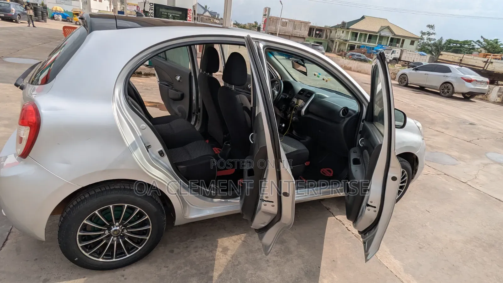Nissan Micra 2015 Silver