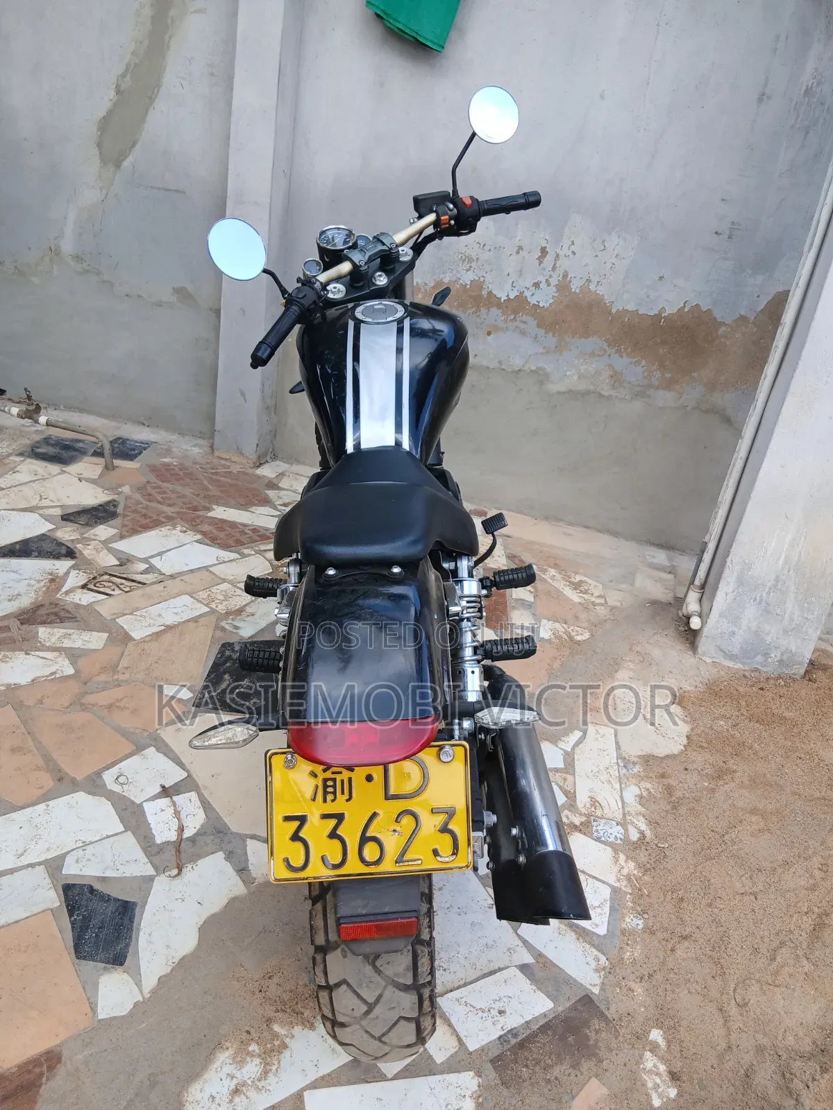 Aprilia 2016 Black
