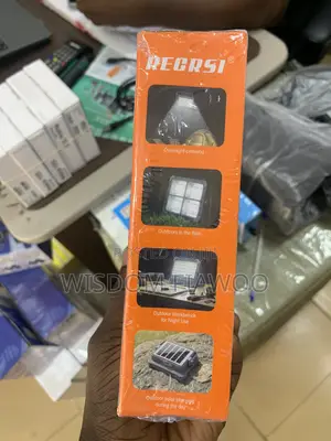 Solar Rechargeable Light (Long Lasting Battery)