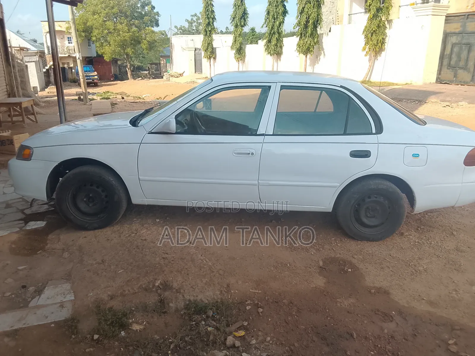 Toyota Corolla 1.9 D Sedan 2000 White