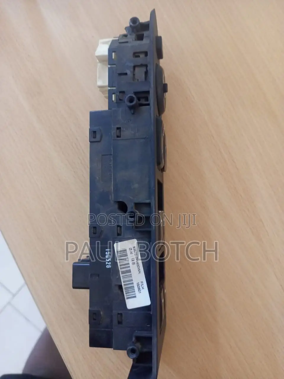2013 Kia Sportage Master Door Switch.