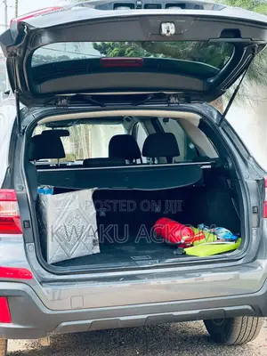 Subaru Outback 2018 Gray