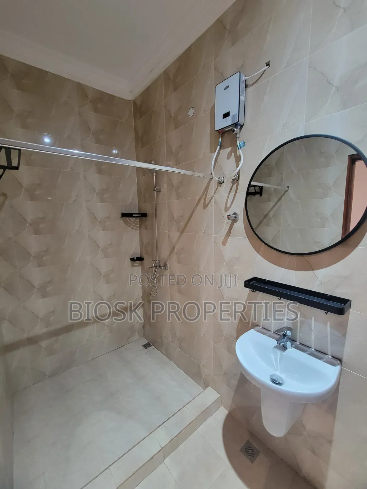 2bdrm Apartment in Biosk Properties, Malejor for rent
