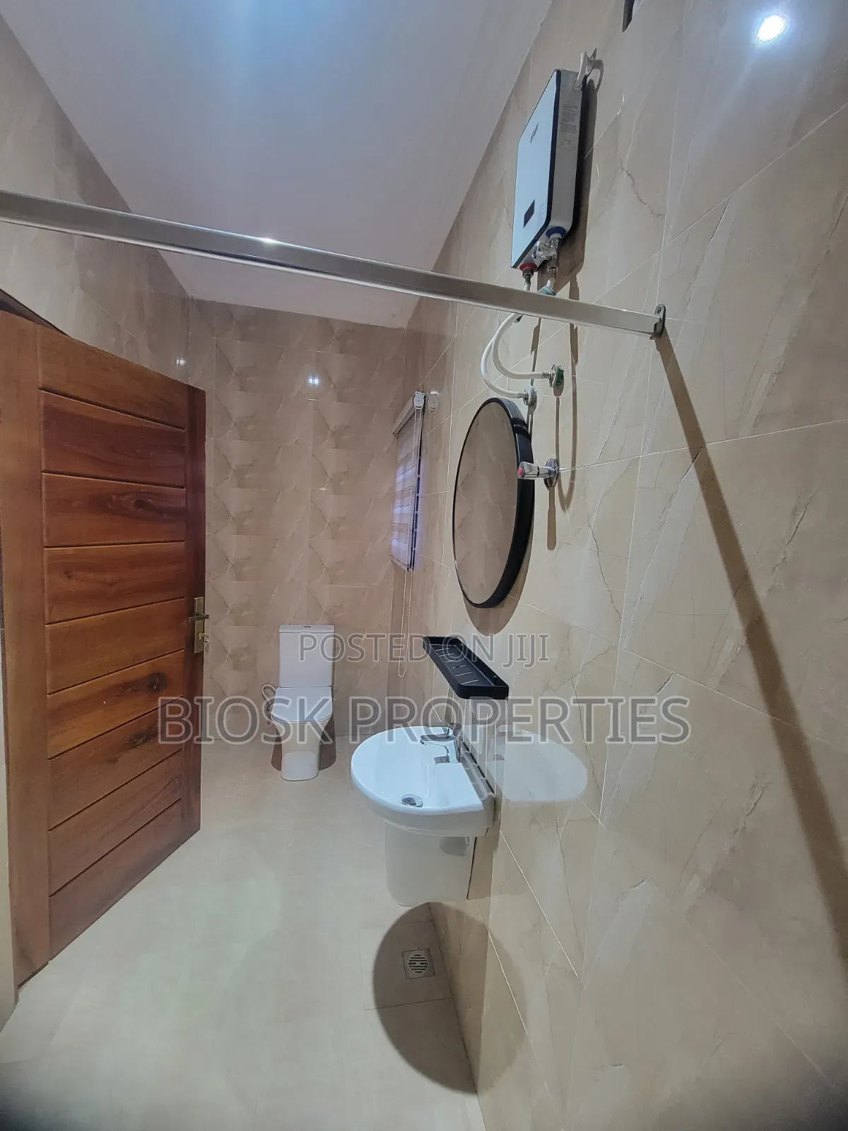 2bdrm Apartment in Biosk Properties, Malejor for rent