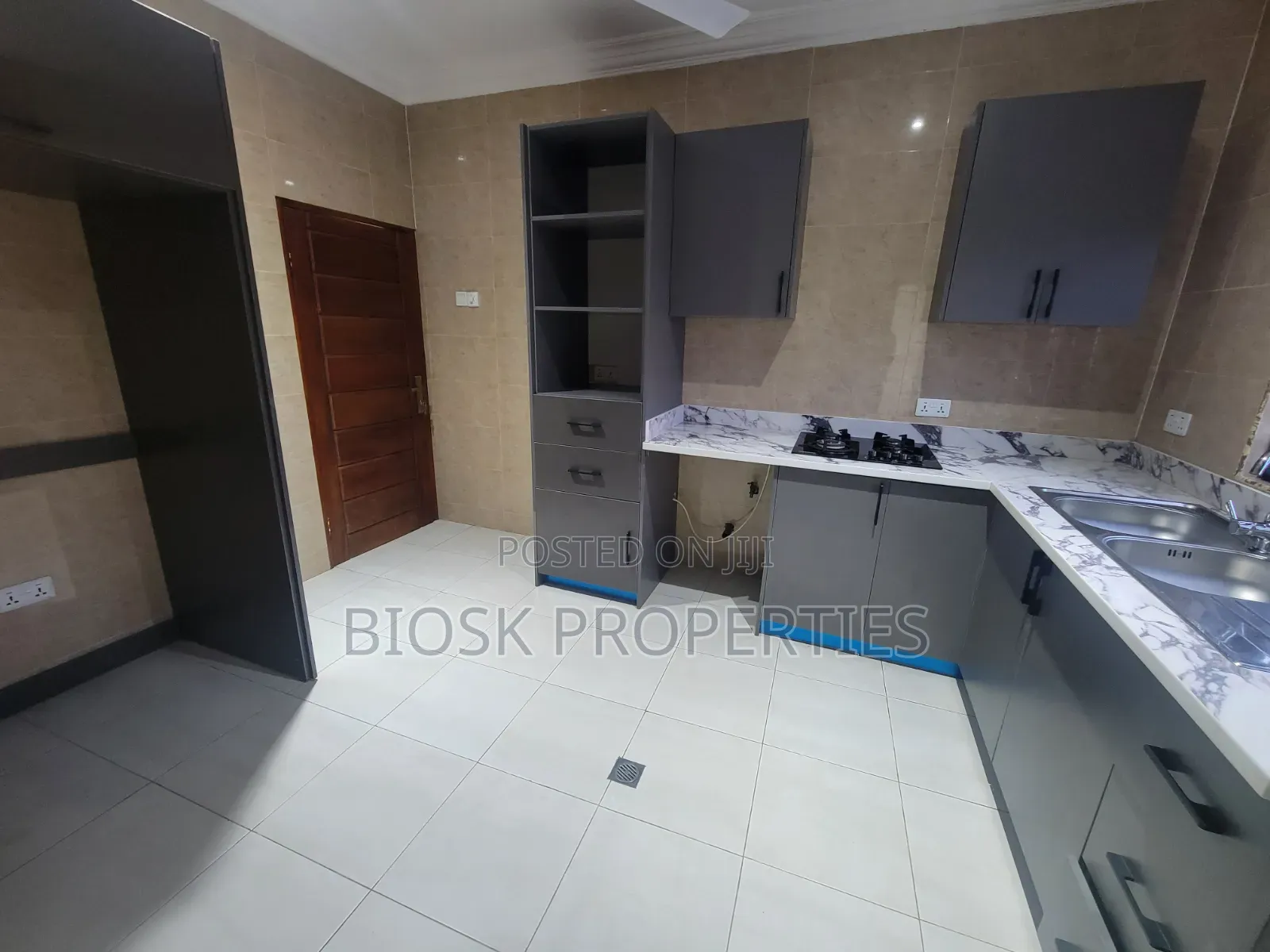 2bdrm Apartment in Biosk Properties, Malejor for rent
