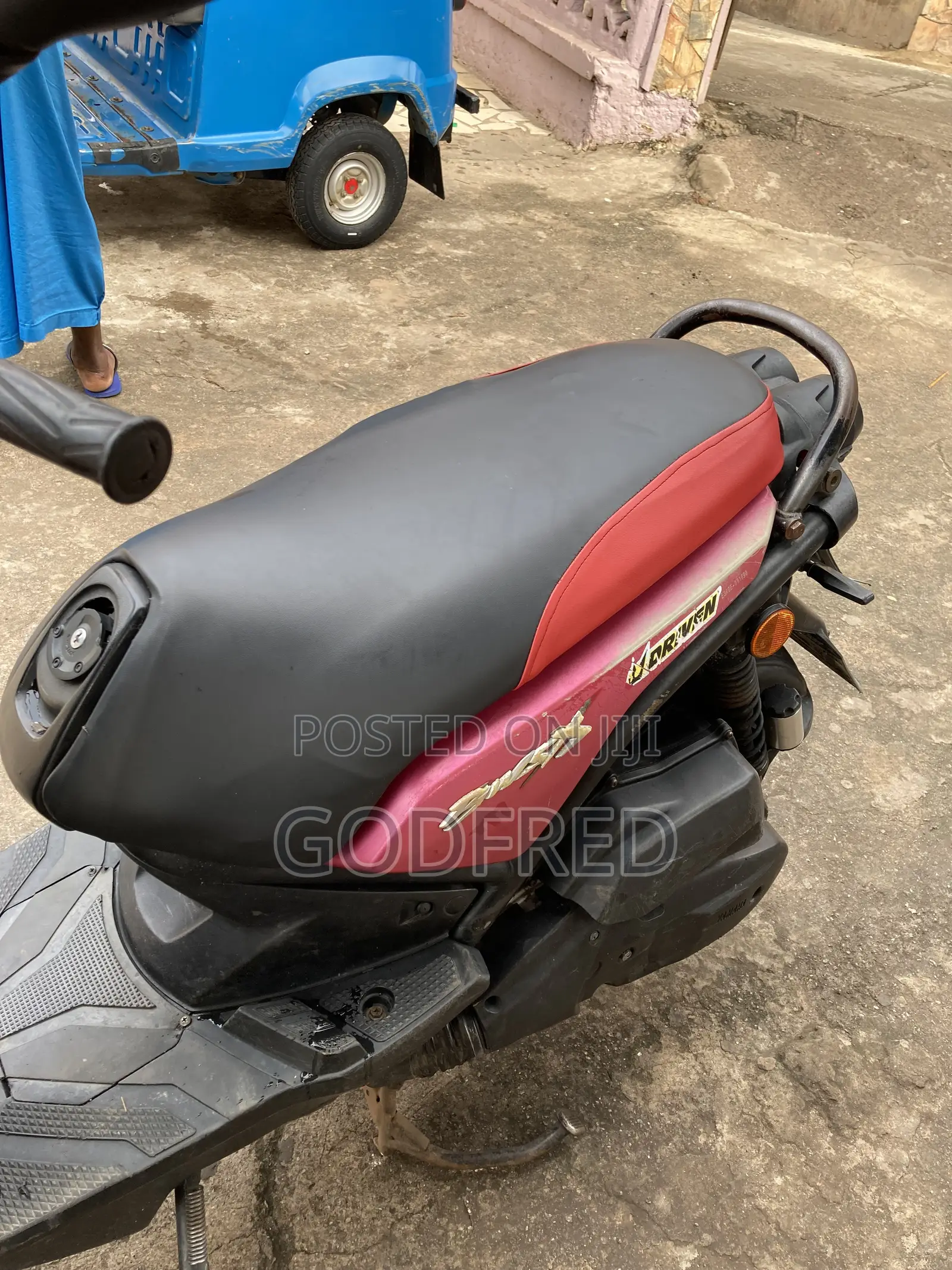 Yamaha 2023 Black