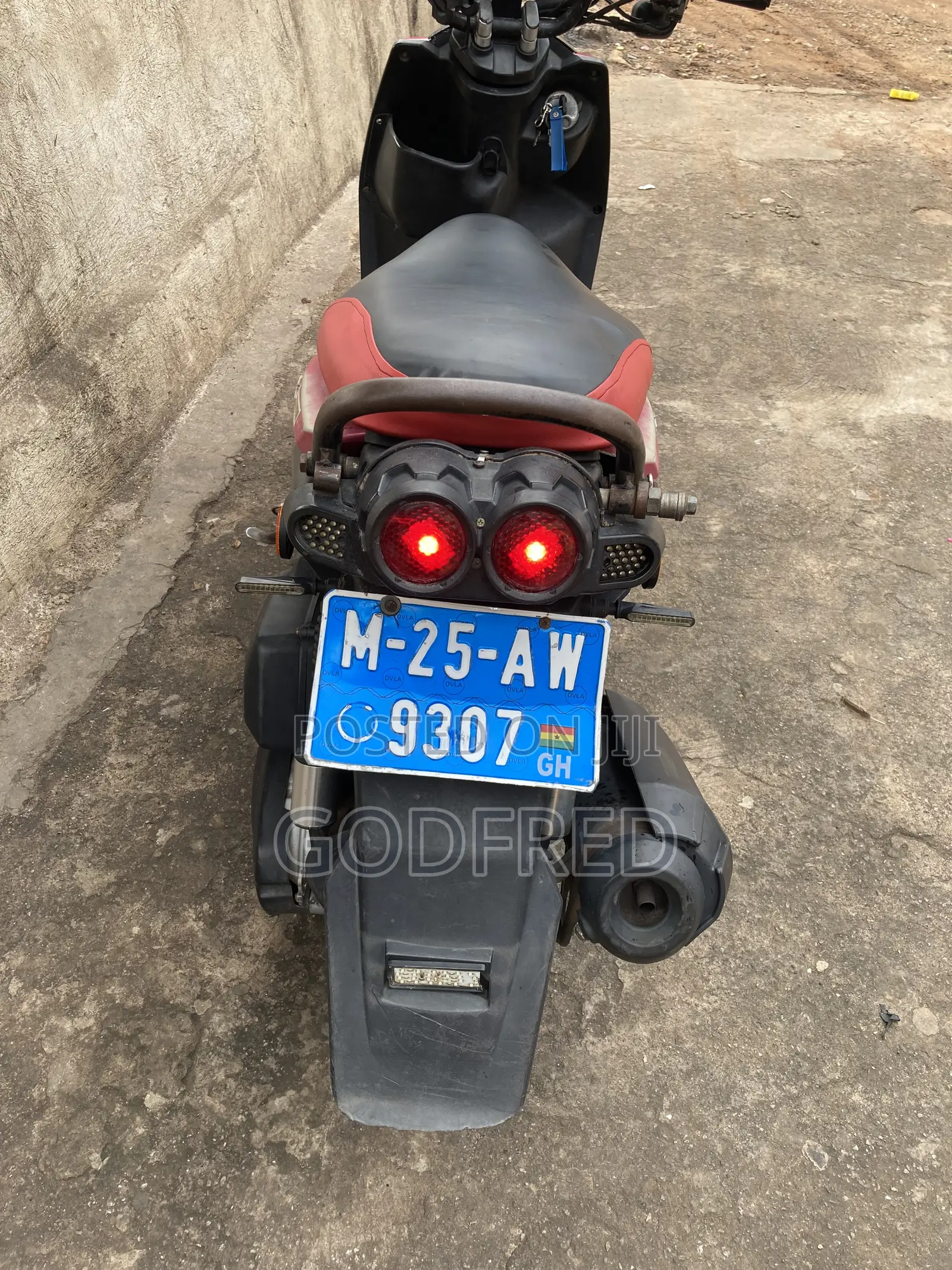 Yamaha 2023 Black