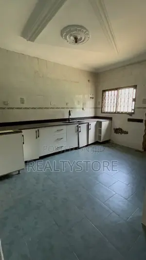 5bdrm House in Pillar 2, Accra Metropolitan for rent