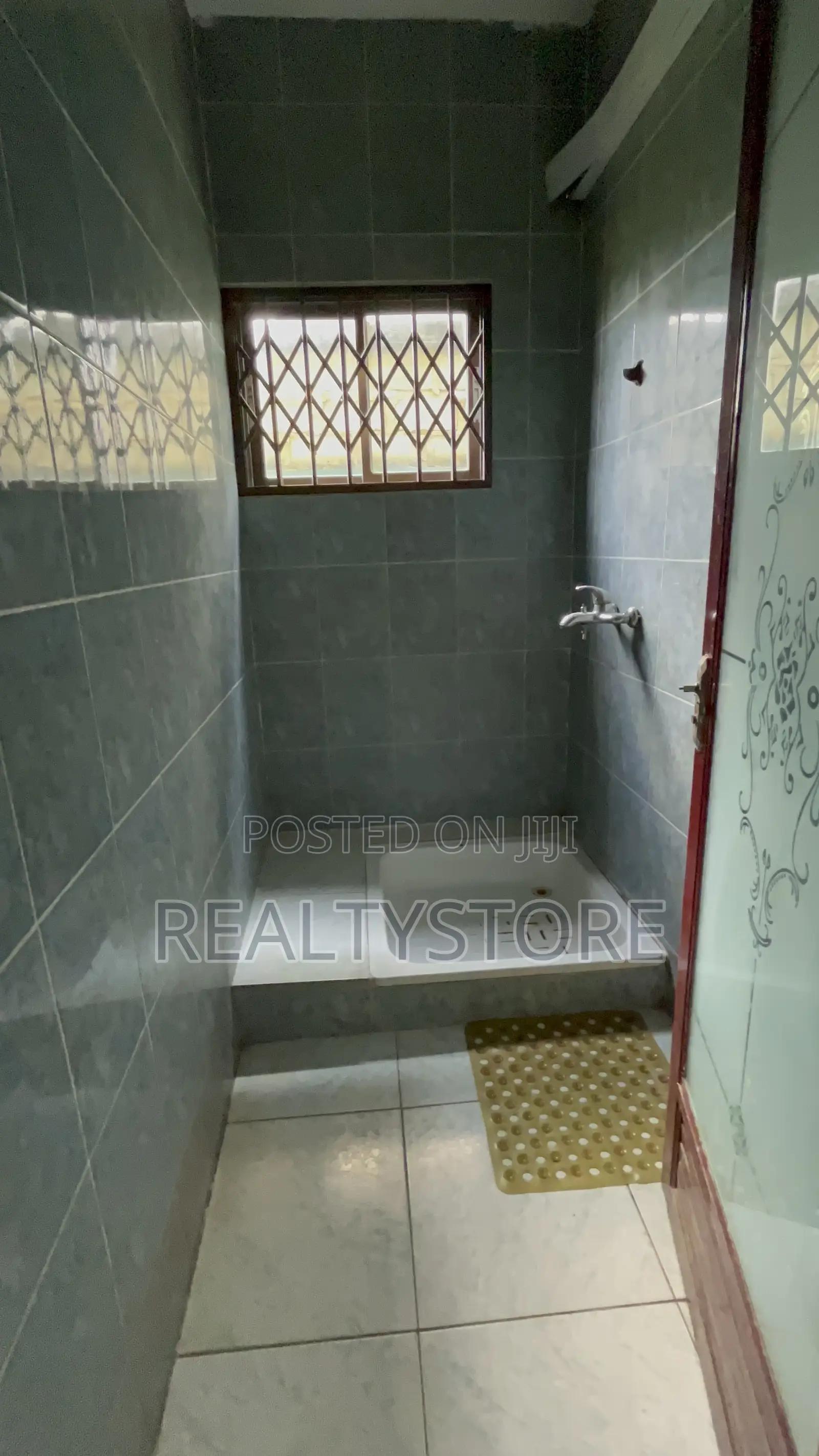 5bdrm House in Pillar 2, Accra Metropolitan for rent