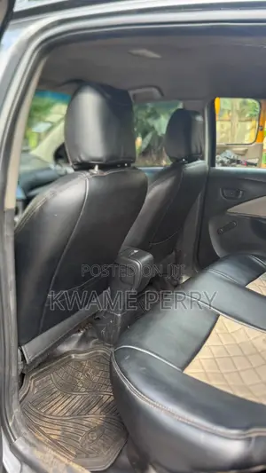 Toyota Yaris 1.3 VVT-i 2008 Gray